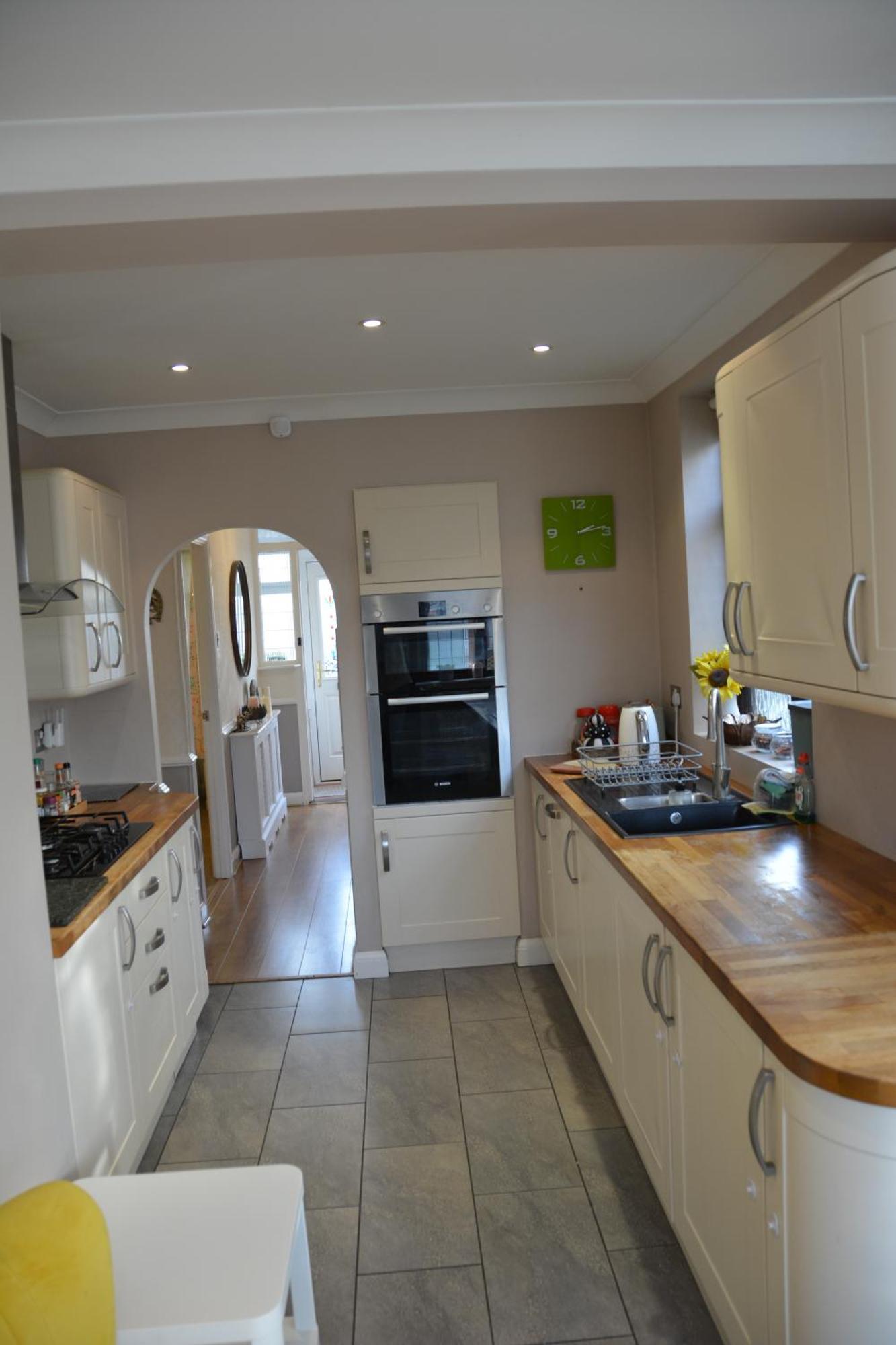 Cozy, Modern, Spacious 4 Bedroom House In London Romford Exterior photo